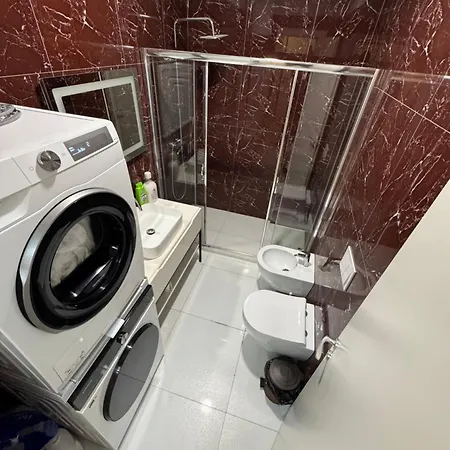 Orestiada Luxury * 地拉那